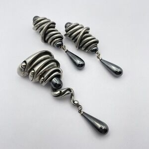 Vintage Modernist Hematite Brooch and Clip On Earring Set‎ Statement Jewelry